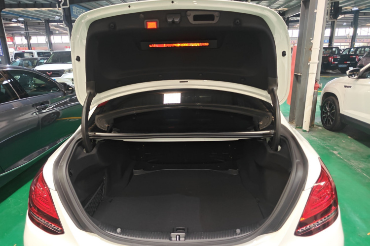 奔驰C级 2021款 C 200 L 时尚型运动版机舱底盘23