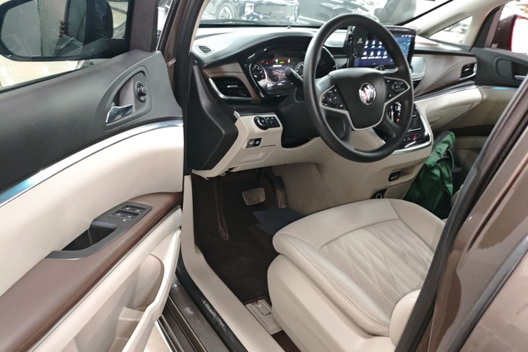 别克GL8 2023款 陆上公务舱 智享型中控内饰20