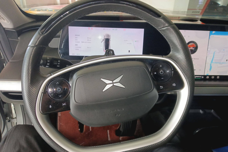小鹏P7 2020款 706G中控内饰13