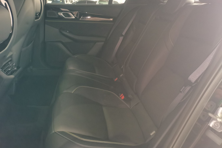 领克03 2023款 1.5TD DCT劲Pro中控内饰21