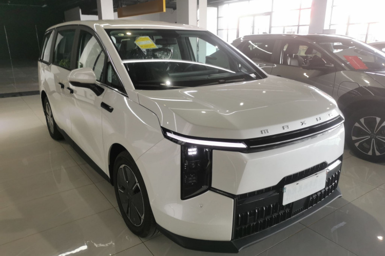 上汽大通MAXUS 大家7 2024款 改款 超混 长续航版 悦享版车身外观6002