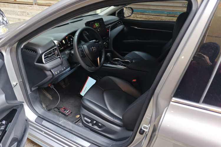 丰田 凯美瑞 2023款 双擎 2.5HG 豪华版局部细节19