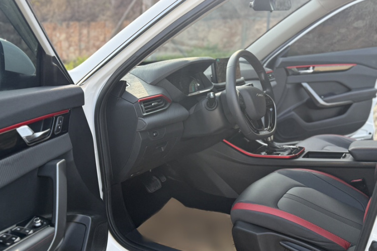 东风风神 奕炫GS 2021款 230T 自动追星版中控内饰7002