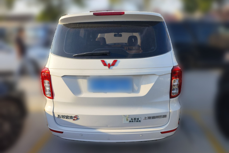 五菱汽车 五菱宏光 2019款 1.5L S舒适型国VI LAR车身外观6004