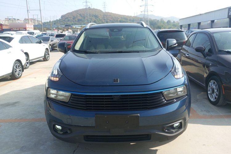 领克01 2019款 2.0T 两驱型Pro版 国VI车身外观2