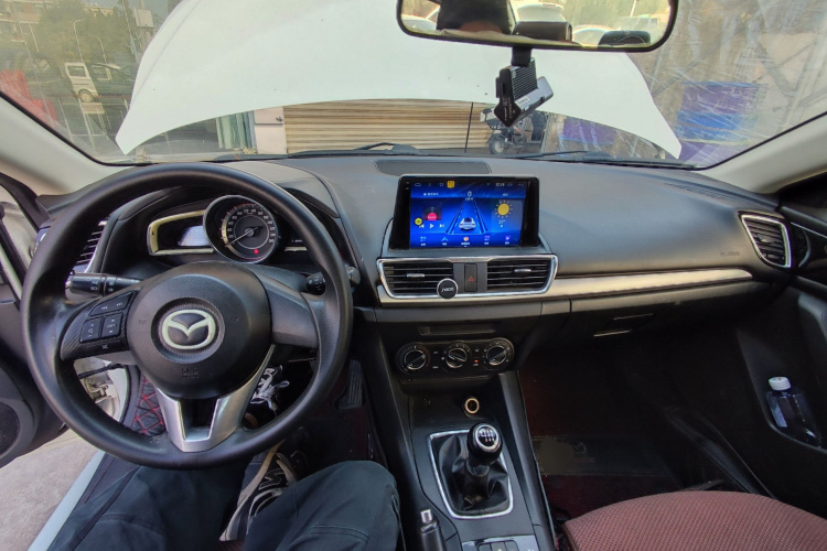 马自达3 昂克赛拉 2016款 三厢 1.5L 手动舒适型中控内饰12