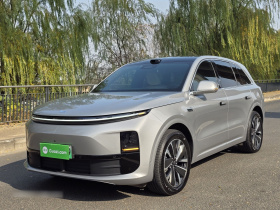 理想汽车 理想L6 2025款 Pro 智能焕新版