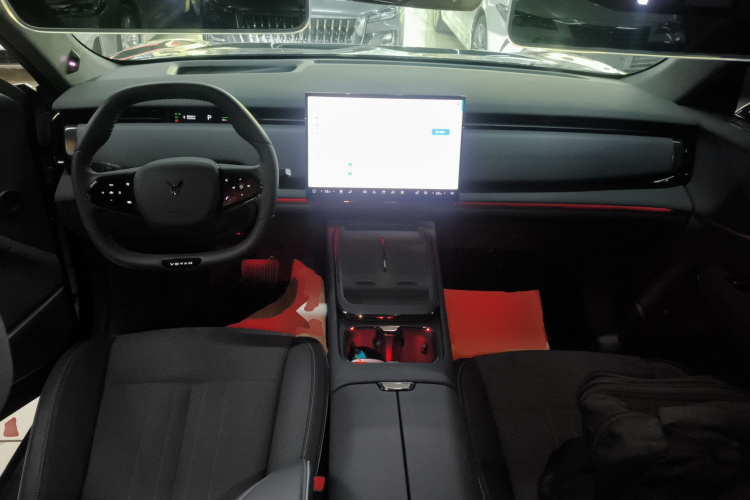 岚图汽车 岚图知音 2024款 四驱全球版中控内饰7002