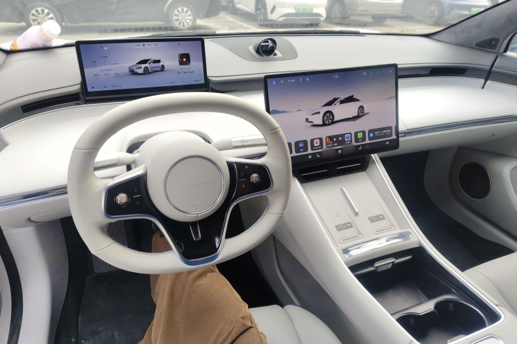 鸿蒙智行 智界S7 2025款 855km Max中控内饰12