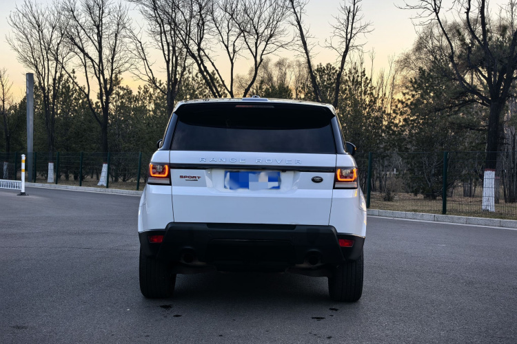 路虎 揽胜运动版 2014款 3.0 SC V6 HSE车身外观6003