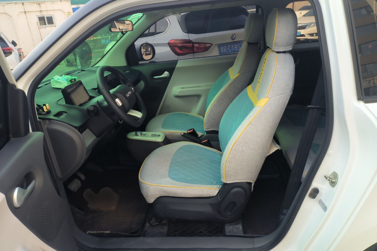 长安启源 长安Lumin 2023款 205km 香沁款中控内饰19