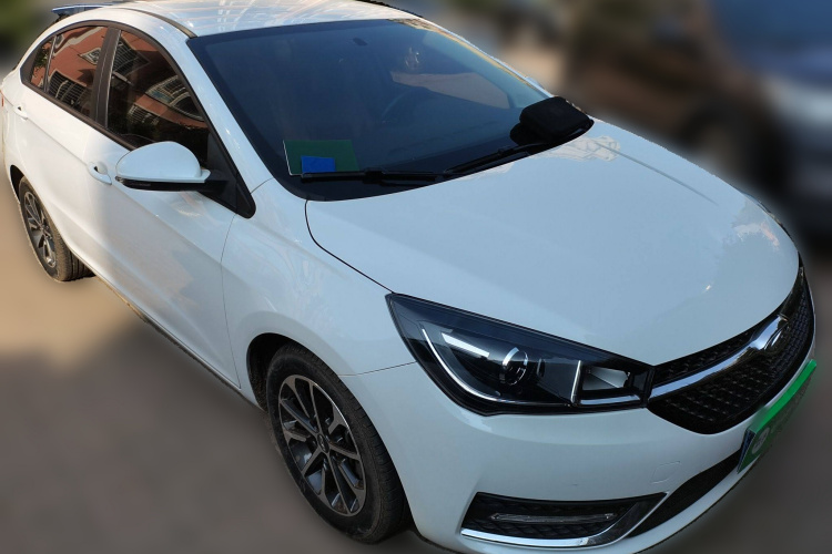 奇瑞 艾瑞泽5 2021款 PRO 1.5L CVT青春版车身外观6002