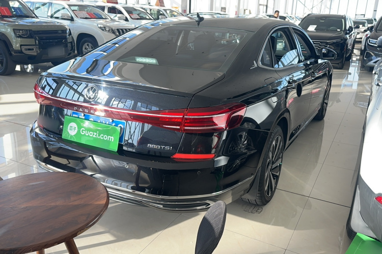 大众 帕萨特 2023款 改款 330TSI 豪华版车身外观6003
