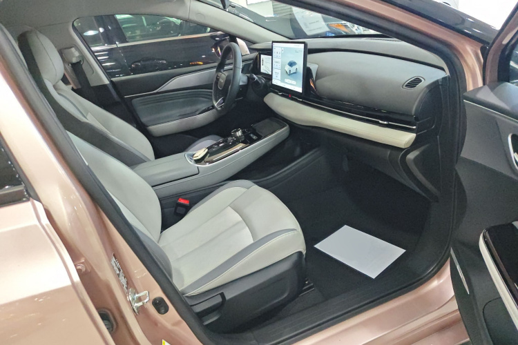 埃安 AION S Plus 2021款 60 智领版局部细节41