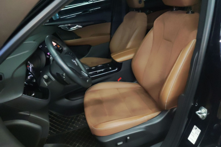 别克 2020款 昂科威S 652T 四驱豪华型中控内饰19