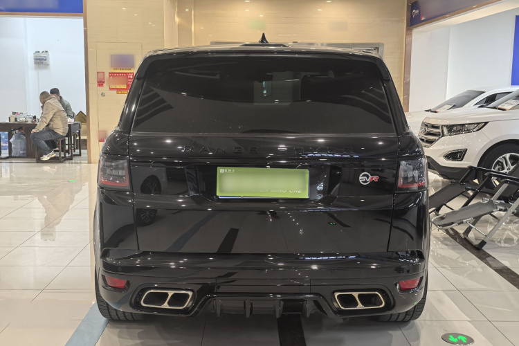 路虎 揽胜运动版 2021款 3.0 L6 耀黑版车身外观6004