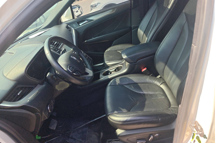 林肯MKC 2019款 2.0T 两驱尊享版 国V中控内饰19