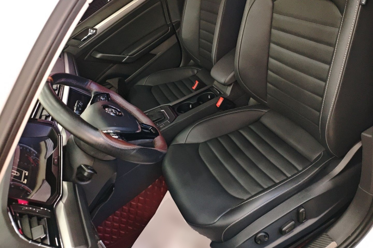 大众 凌渡 2019款 280TSI DSG舒适版 国VI中控内饰19