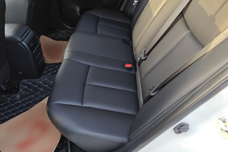 日产 轩逸 2019款 经典 1.6XL CVT豪华版中控内饰7004