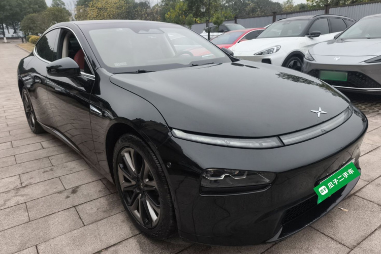 小鹏P7 2022款 670E+车身外观6002