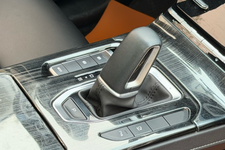 五菱汽车 五菱凯捷 2020款 1.5T CVT旗舰型局部细节18