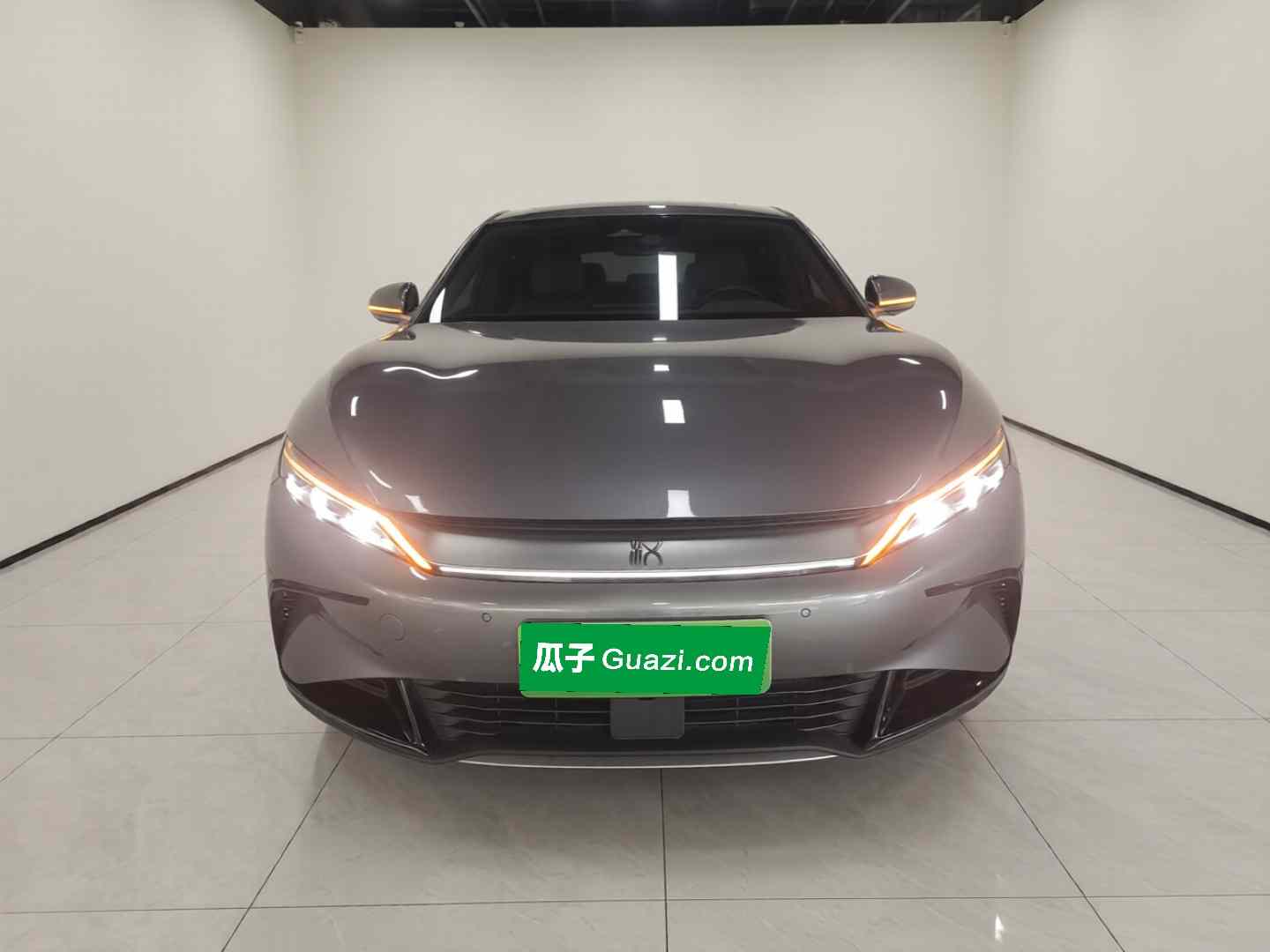 比亚迪 汉 2023款 EV 冠军版 605KM前驱尊贵型(1)
