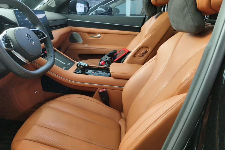 鸿蒙智行 问界M7 2024款 1.5T 智驾四驱Pro版 6座中控内饰19