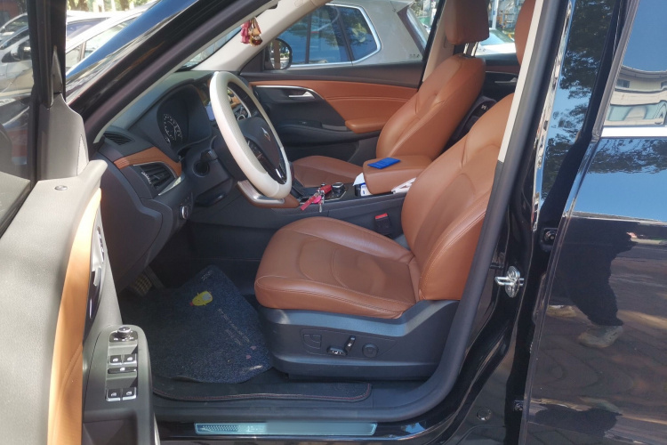 宝沃BX7 2016款 28T 两驱豪华版 5座中控内饰19