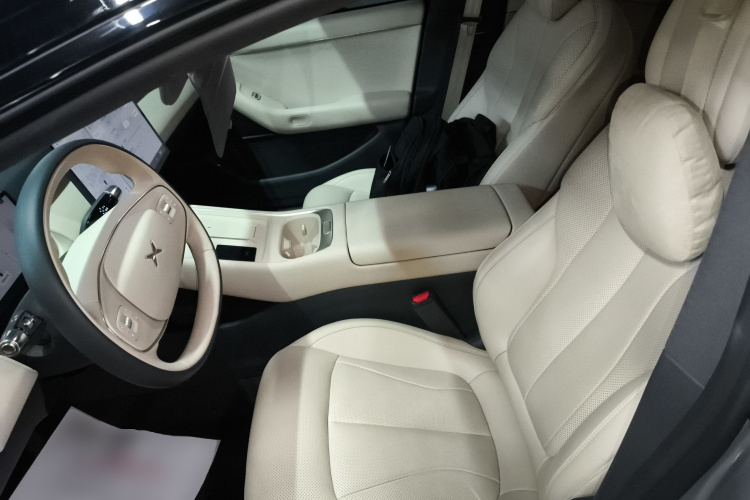 小鹏P7+ 2024款 长续航 Max中控内饰19