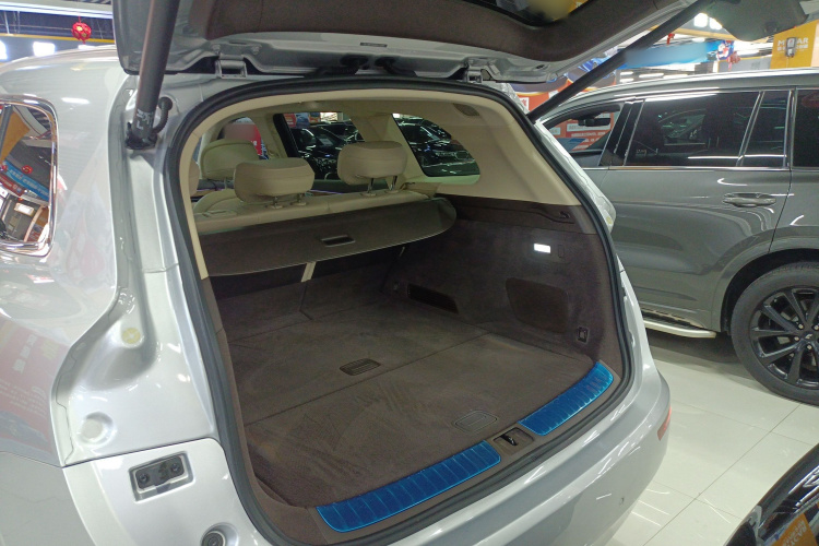 鸿蒙智行 问界M7 2024款 1.5T 后驱Plus版 5座局部细节23