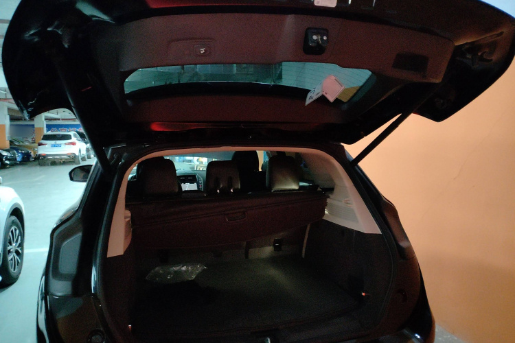 林肯MKC 2017款 2.0T 两驱尊雅版局部细节23