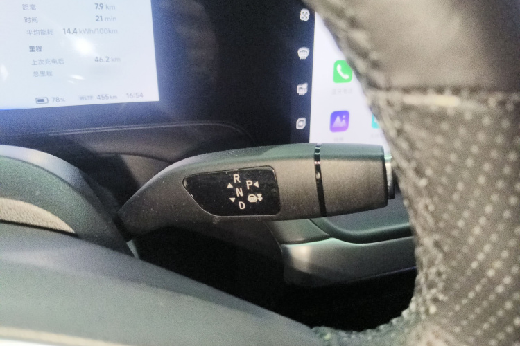 小鹏P7 2020款 670N局部细节18