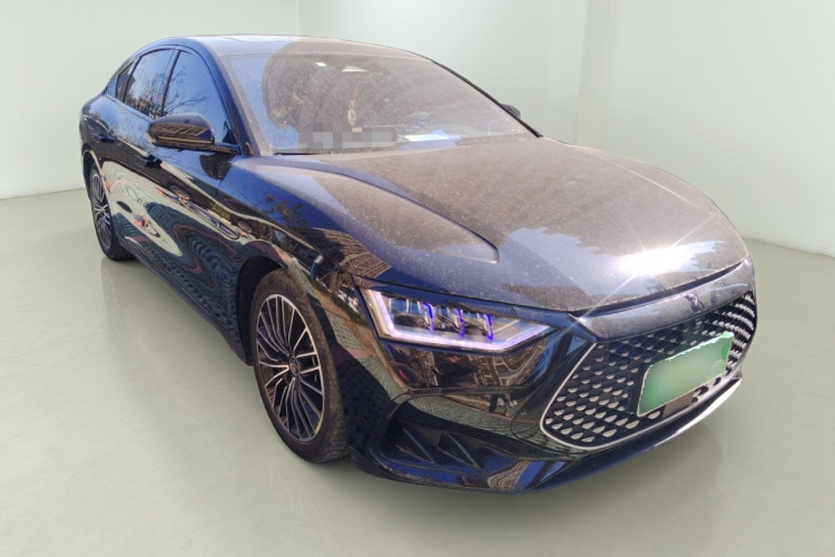 比亚迪 汉 2022款 DM-i 121KM 尊荣型车身外观3