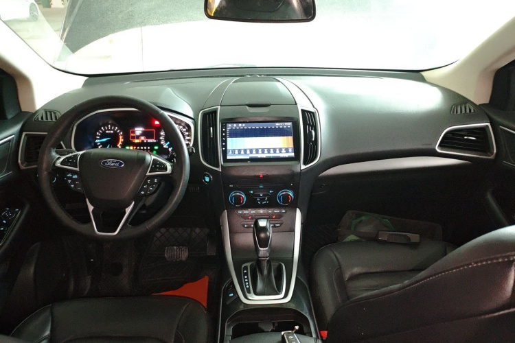 福特 锐界 2016款 EcoBoost 245 两驱铂锐型 7座中控内饰7002