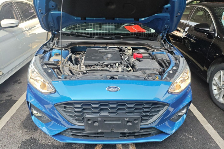 福特 福克斯 2020款 两厢 EcoBoost 180 自动锋潮型局部细节24