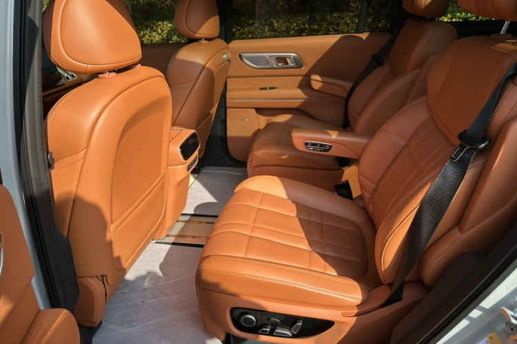 深蓝汽车 深蓝S09 2025款 四驱Ultra+ 高定版中控内饰7002