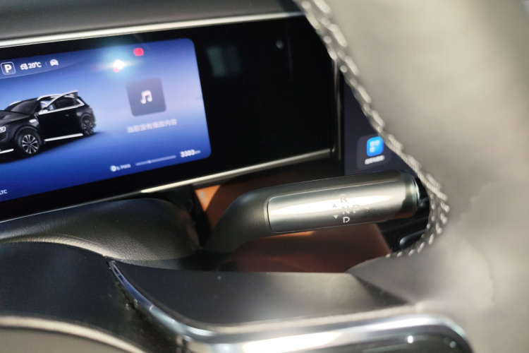 鸿蒙智行 问界M7 2026款 增程 Pro+四驱版 5座局部细节18