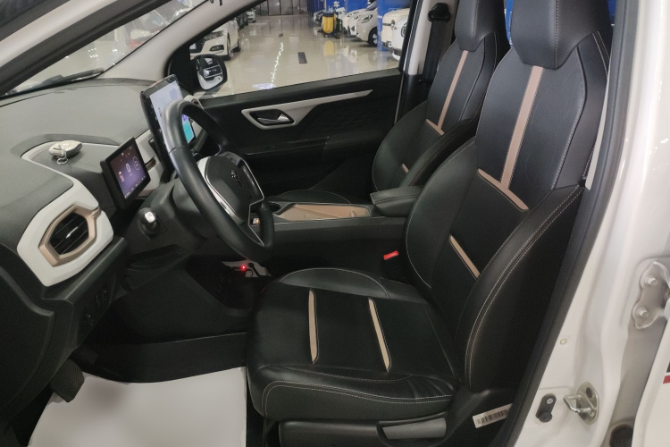 思皓 2022款 花仙子款 向日葵中控内饰19