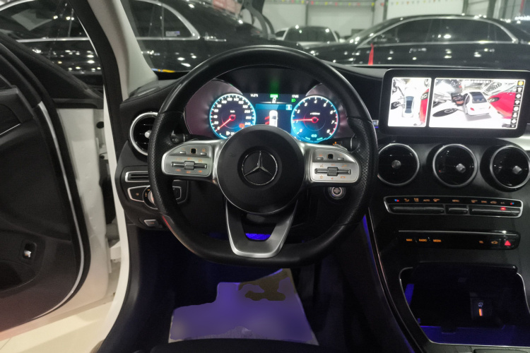 奔驰C级 2020款 改款 C 260 L 运动版中控内饰13