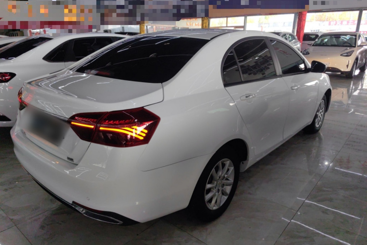 吉利汽车 帝豪 2020款 1.5L CVT豪华型车身外观7