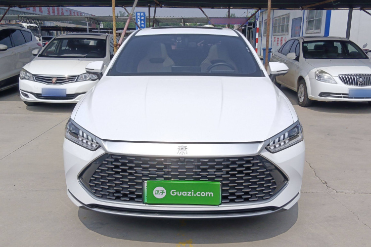 比亚迪 秦PLUS 2023款  冠军版 DM-i 120KM超越型车身外观6001