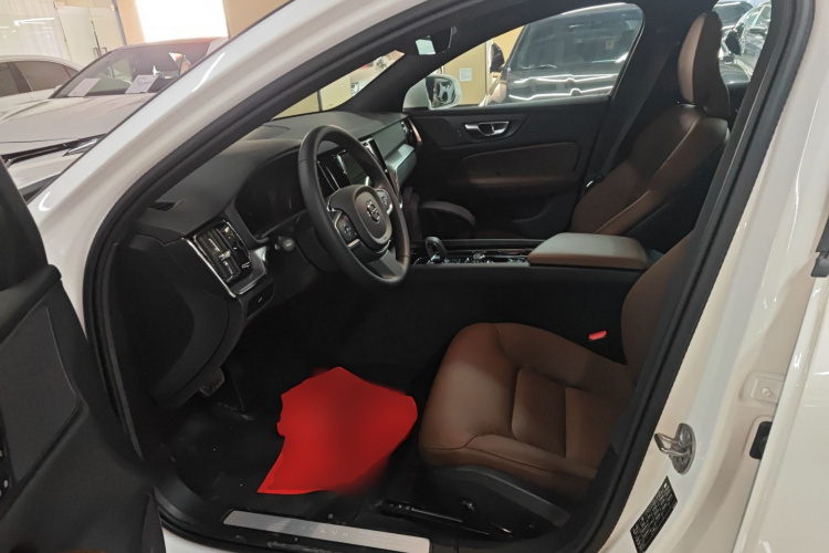 沃尔沃S60 2026款 B4 智逸豪华版中控内饰20