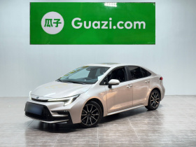 丰田 雷凌 2023款 智能电混双擎 1.8L 运动版