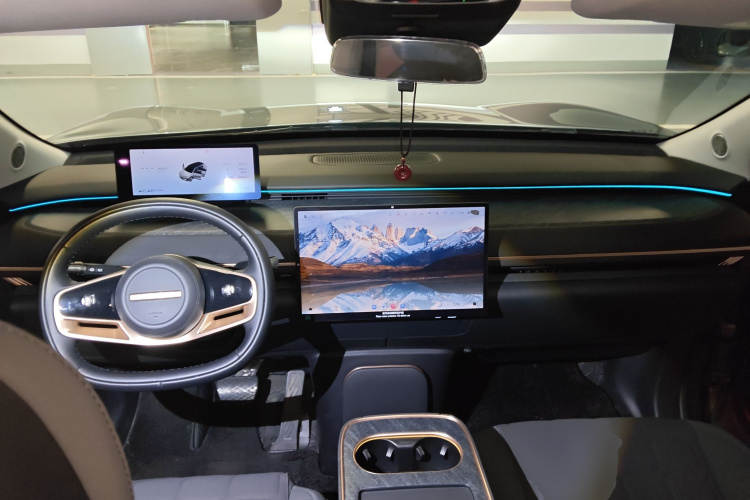 星途 星纪元 ET 2024款 增程 200 Pro+中控内饰12