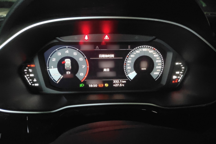 奥迪Q3 2021款 40 TFSI 时尚动感型局部细节14