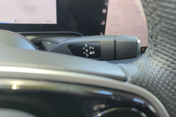 小鹏P7 2022款 625E局部细节18