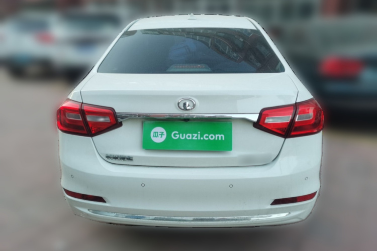 长城C30 2016款 1.5L 手动豪华型车身外观6004