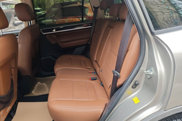 野马汽车 野马T70 2015款 改款 1.8T CVT优雅型中控内饰21