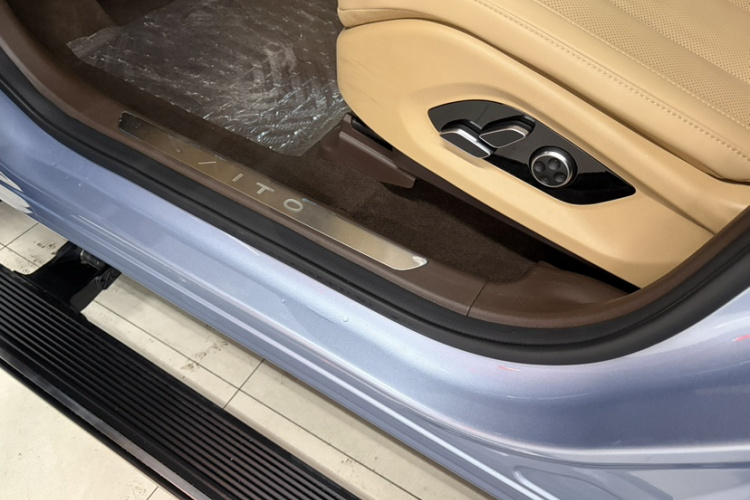 鸿蒙智行 问界M7 2024款 1.5T 后驱Plus版 5座中控内饰7006