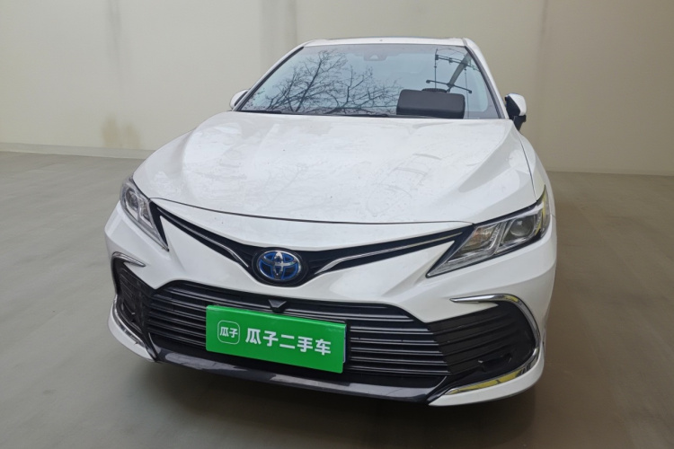 丰田 凯美瑞 2021款 双擎 2.5HGVP 领先版车身外观2